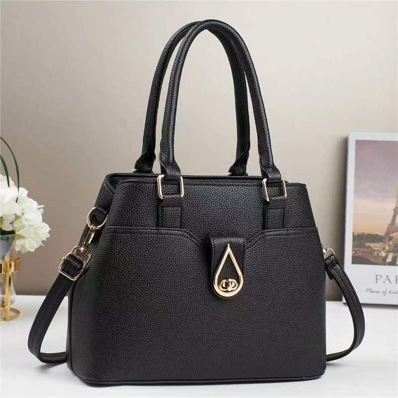 

Stylish Casual Litchi Texture Crossbody Bag With Ample Room For Everyday Essentials Black
