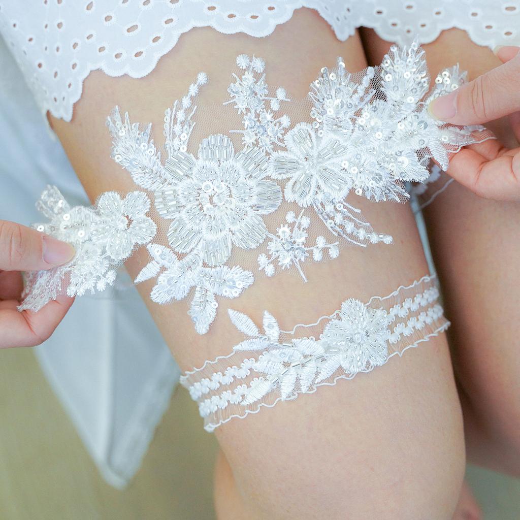 SLBRIDAL Sexy Lace Flower Crystal Rhinestones Pearls Bridal Garter Belt Wedding Thigh Leg Garter Ring for Women/Female/Bride