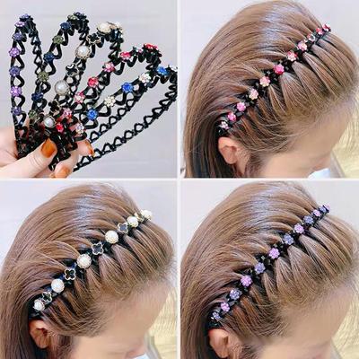 Rhinestone Anti-Rutsch-Stirnband für Damen - Stilvolles High Skull Design mit Zähnen