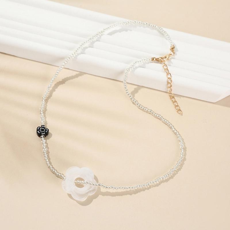 Flowe Beaded Choker Pendant Necklaces Beaded Chain Choker Jewelry Party Jewelry Jewelry Gift Resin Material for Women