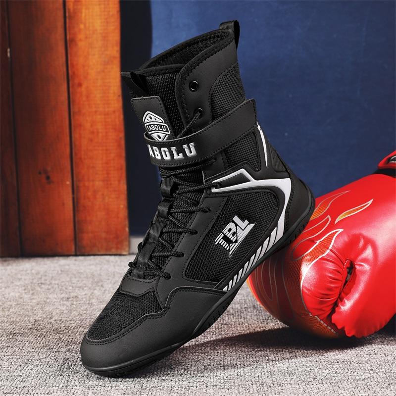 Men's Professional Wrestling Shoes, High Top Combat Boots, Mesh Breathable Men's Sanda Training Shoes Sizes 39-45