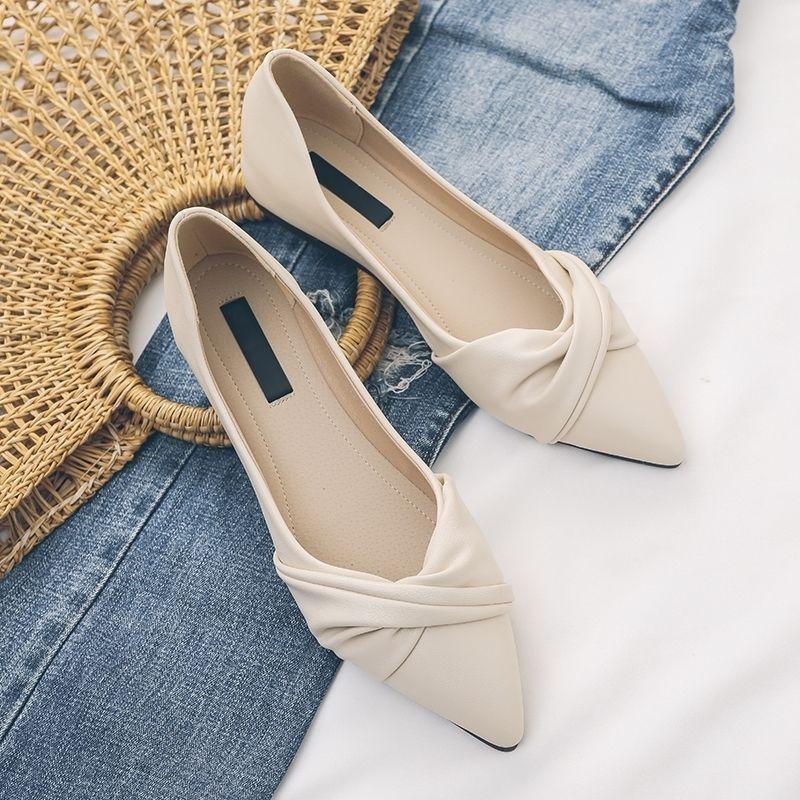 Women's Pointed Toe Flats with Ruched Decor Soft Leather Slip-on Casual Shoes