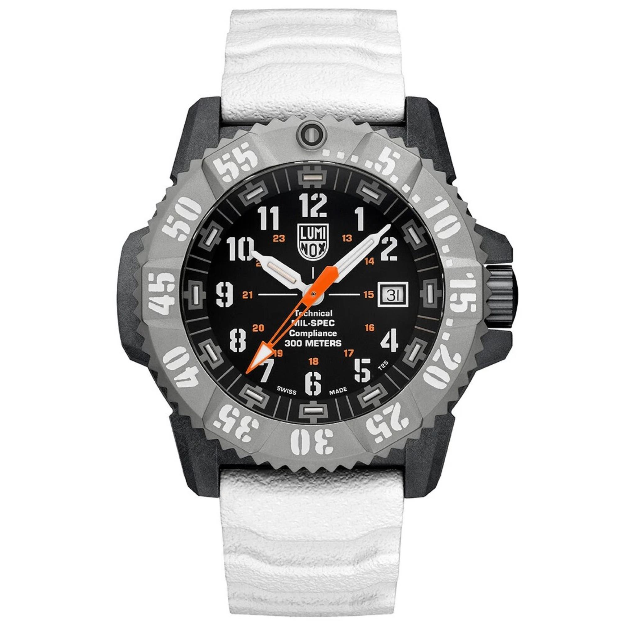 

LUMINOX MIL SPEC 3350 Series Diver Sapphire Military Watch XL.3359.SET чёрный
