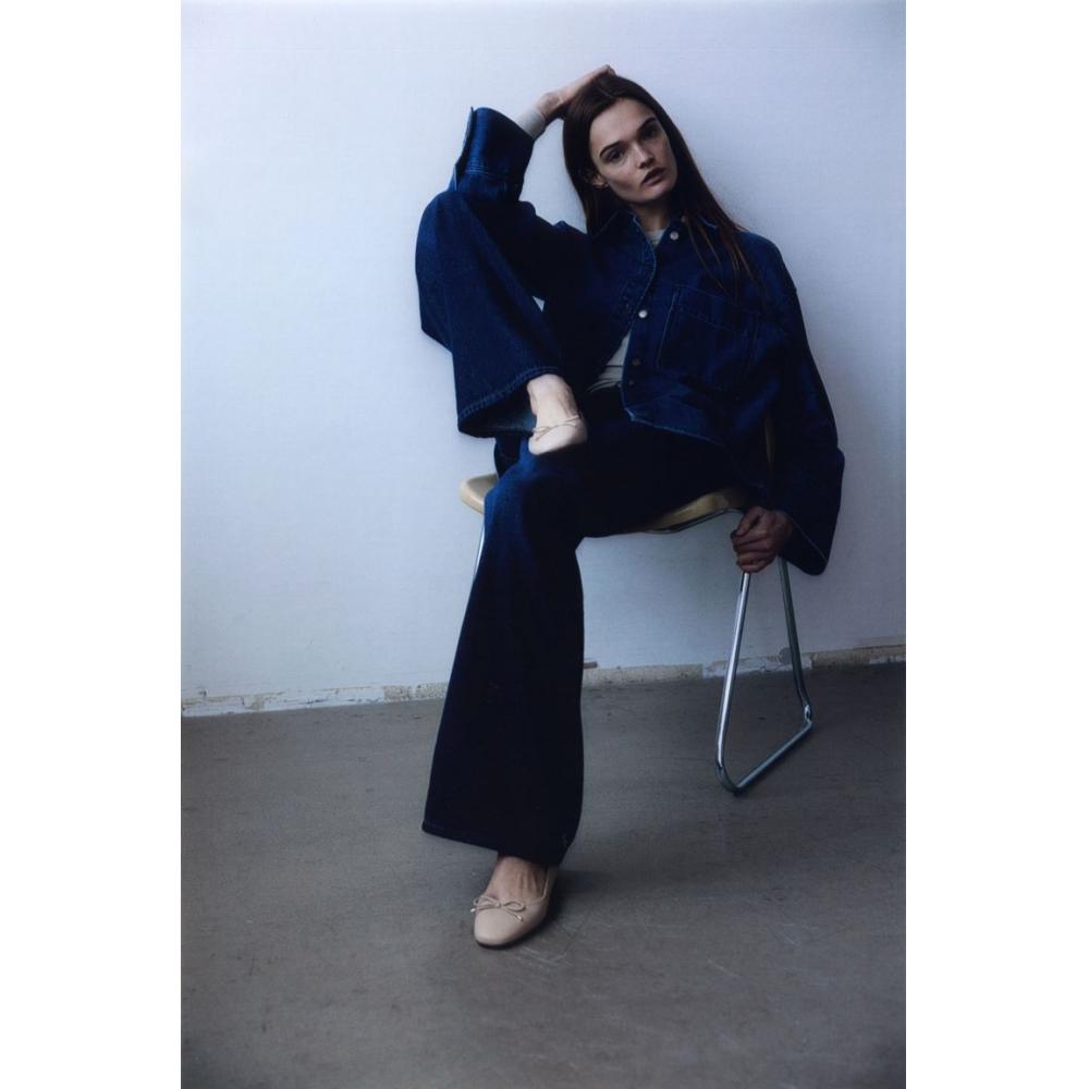 

Туфли на плоской подошве HM светло-бежевые