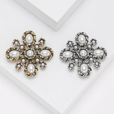 Western Antique Brooch Female, Simple Retro Literary Corsage, Clothing Accessories Pin