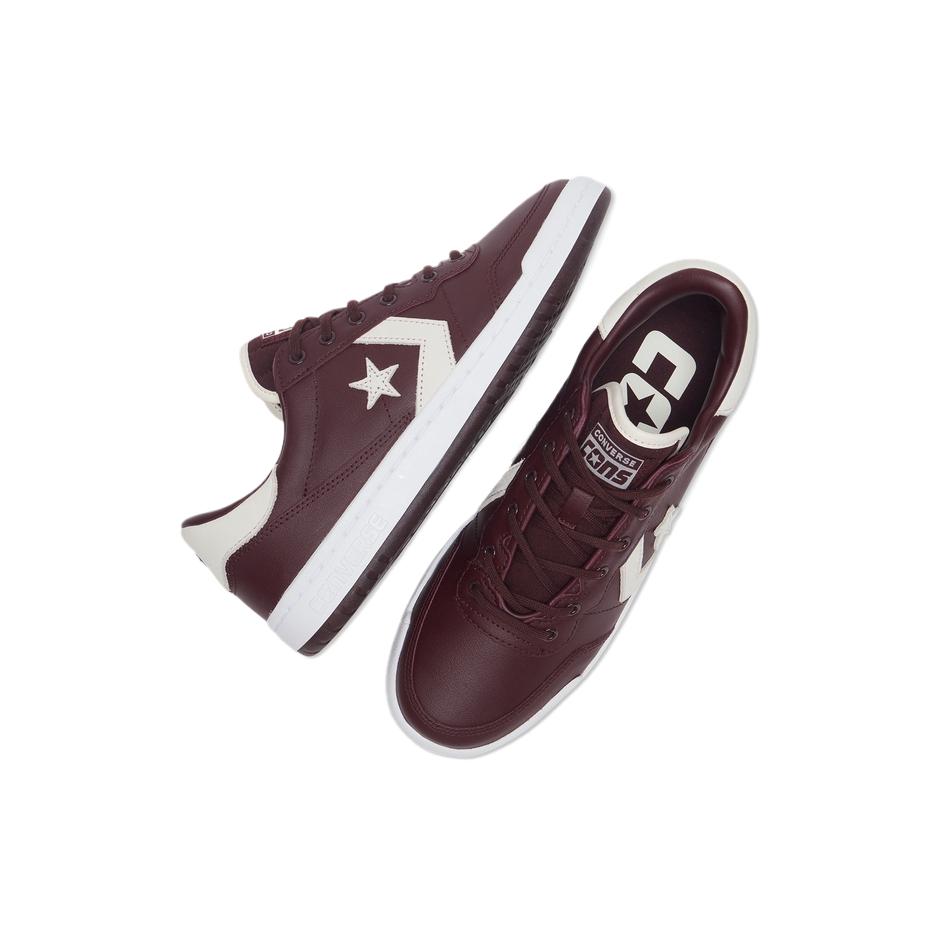 New Converse Slip Resistant Low Top Skateboard Shoes Unisex Red A10347C