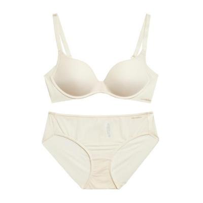 Wonder Bra Free Cut No Wire Bra Panty Set Cream WBW3O22_T