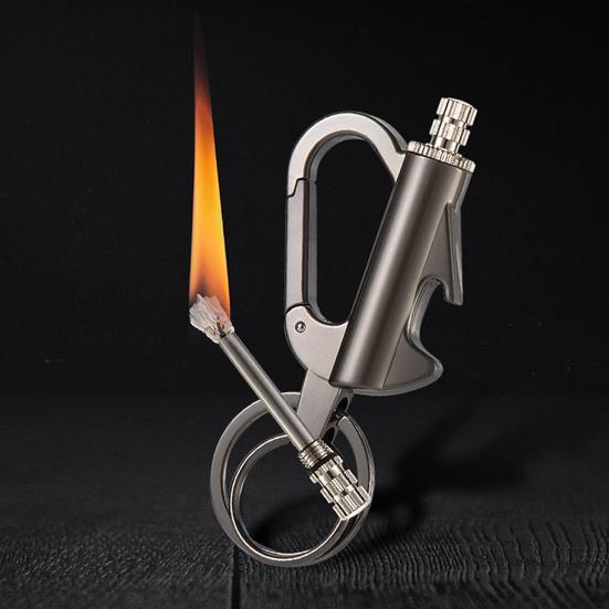 1/2 Pezzi Accendino Portatile Portachiavi Apribottiglie Multiuso Gas Kerosene Non Incluso Campeggio Outdoor Escursionismo Portachiavi in Metallo Portachiavi Sospeso
