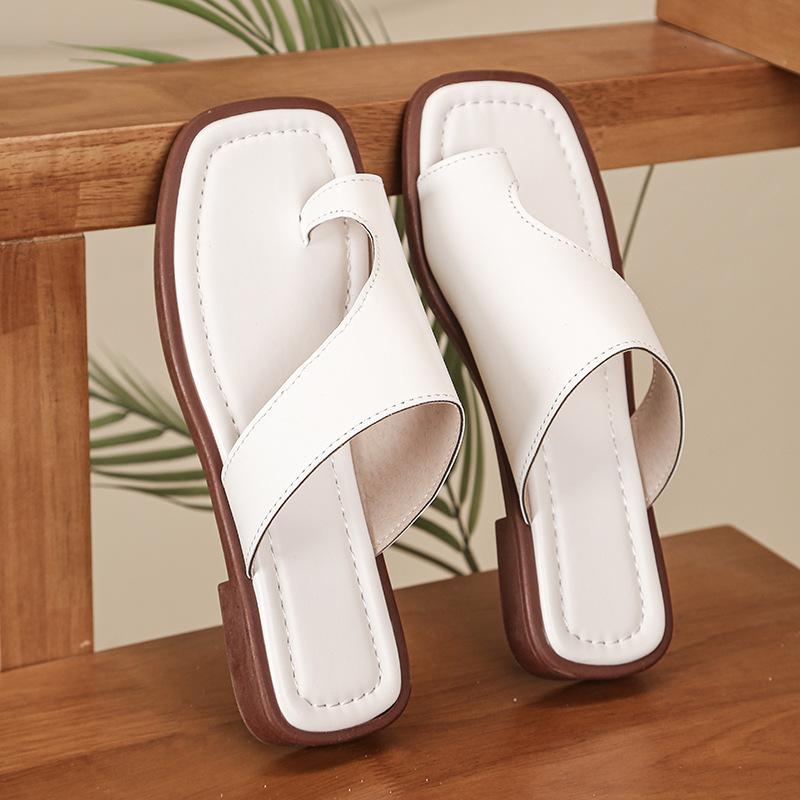 22 new set of toe cool slippers soft leather soft bottom comfortable outer wear fairy wind beach cool slippers tide