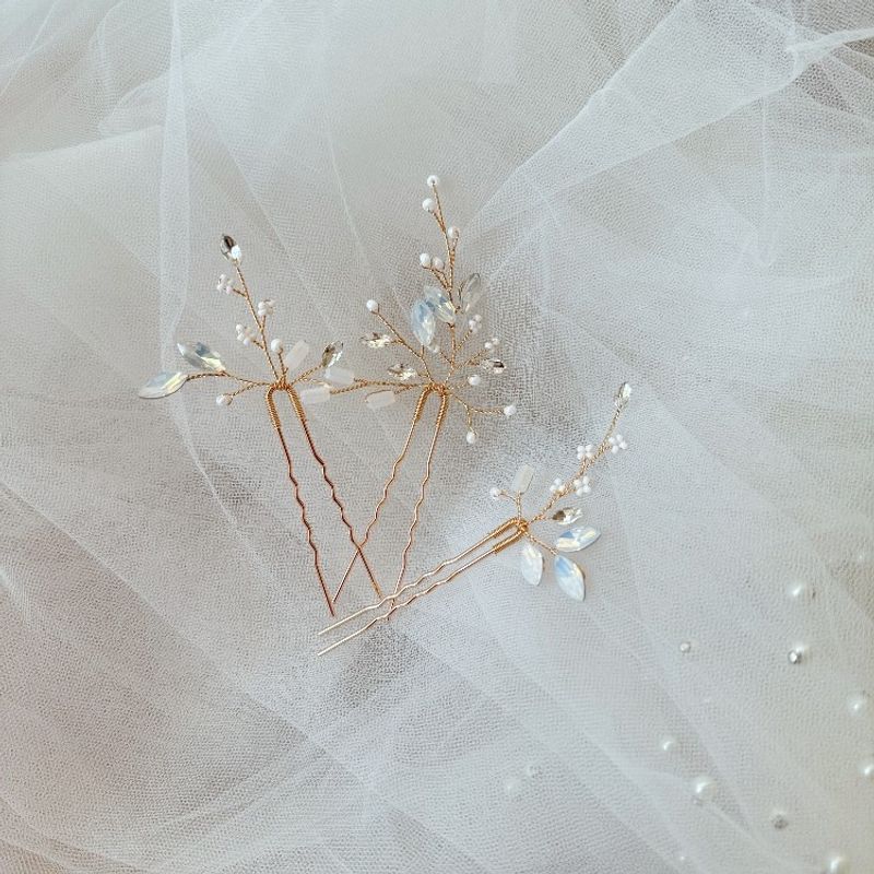 

Copper Wire Handmade Beaded Sparkling Hairpin Accessories with Opal, Simple European and American Style Hair Flower for Outdoor Weddings Gold Set