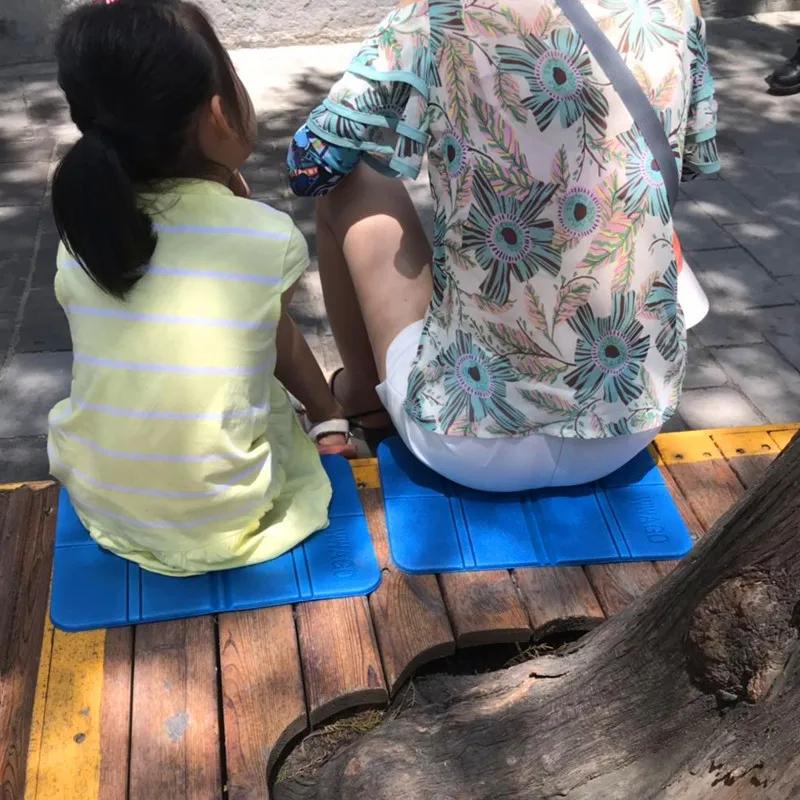 Foldable Foam Outdoor Mat, Moistureproof Portable Picnic & Camping Seat Cushion