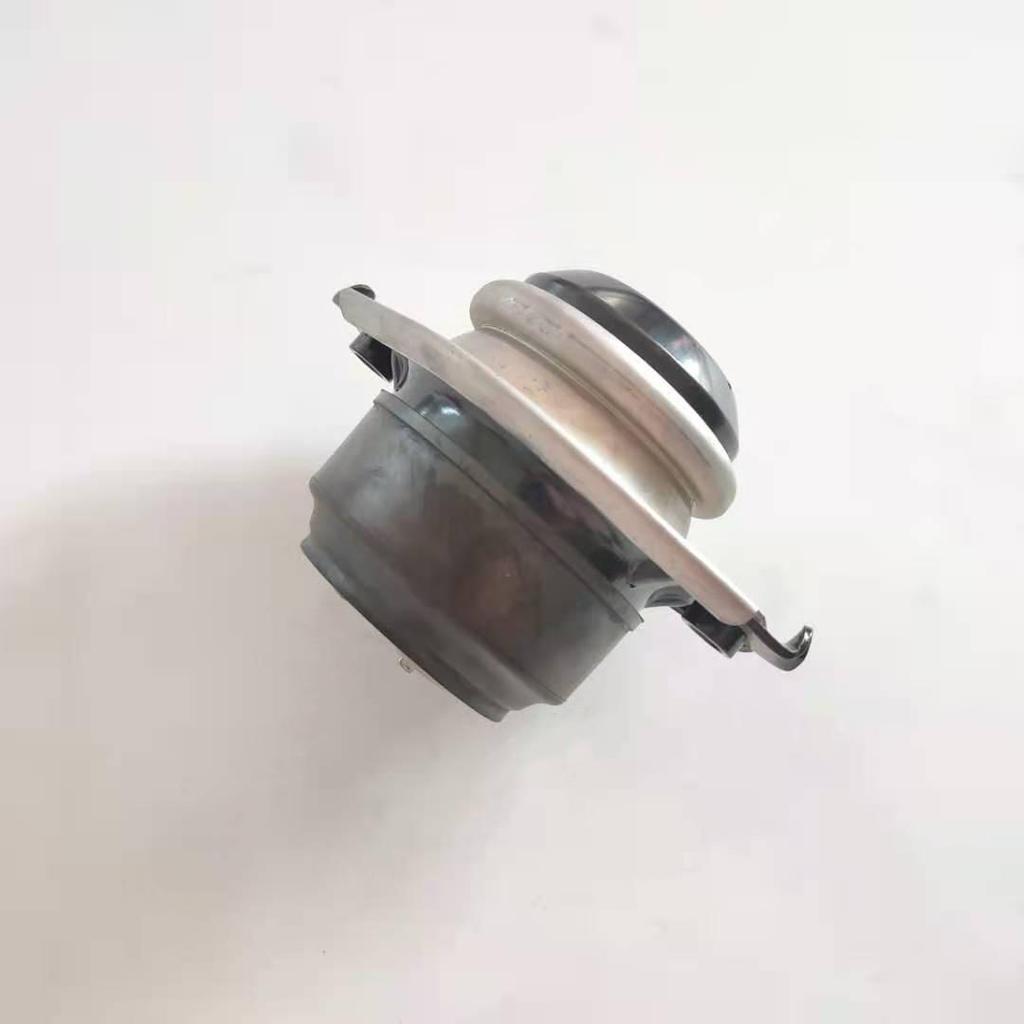 Motorfäste Gummipad för Mercedes-Benz W164 - Artikelnummer 2512404417 (I lager)