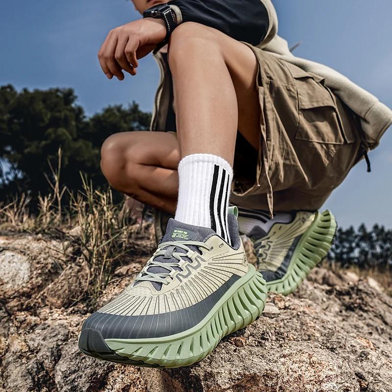 Men's Casual Sports Shoes Breathable Lightweight Running Sneakers Cushioned Thick Sole Height Increasing Wear-Resistant Trendy Athletic Walking Shoes