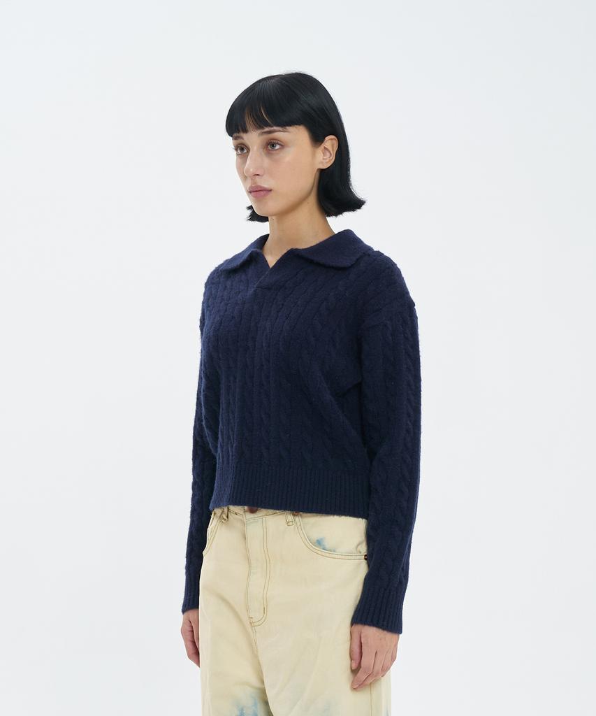 BLOND9 Cable Open Collar Knit_Navy