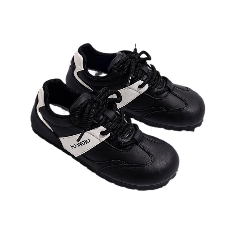 Global wear-resistant moral training shoes women's 2025 new summer models versatile flat-bottomed niche lightweight casual board shoes ZHQ9081