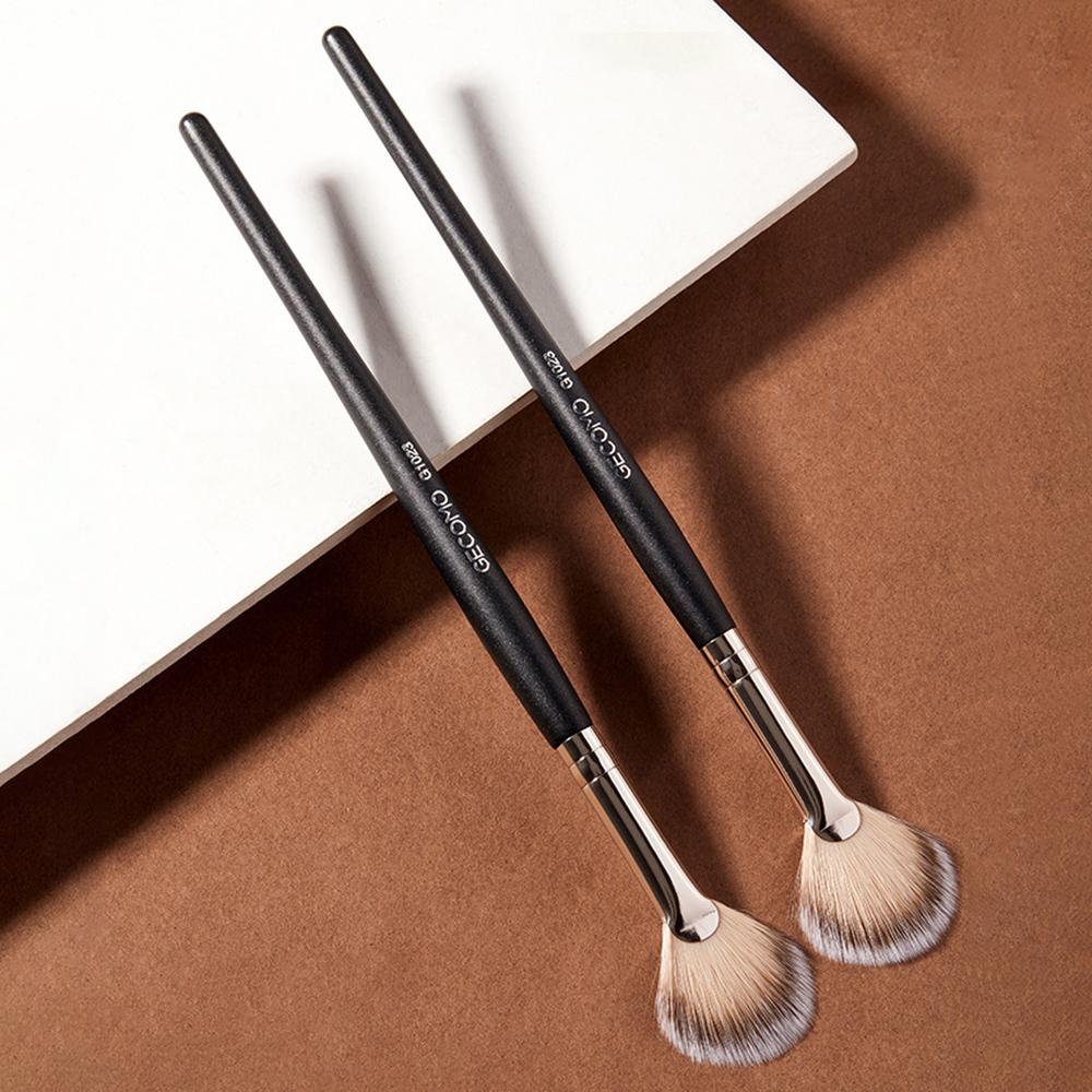 Powder Blusher High Gloss Brush, Soft Hair, No Powder, Easy To Apply Makeup, Novice Powder Blusher Makeup Brush, Beauty Tool