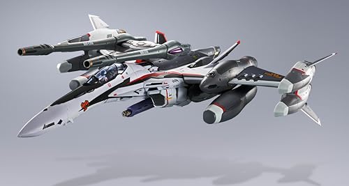 TAMASHII NATIONS - Macross - Tornado Messiah Valkyrie (Revival Ver. used by Alto Saotome) DX Chogokin Figure