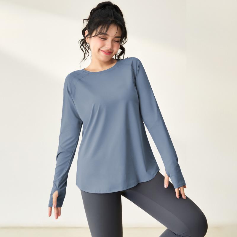Plus Size Women's Quick-Dry Long-Sleeve Yoga Top for Running and Training