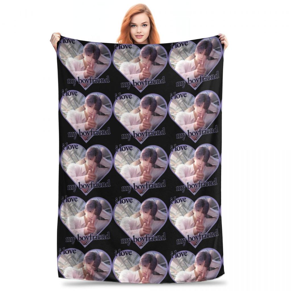 Sylus Love And Deepspace Art Blanket Cover Flannel Lightweight Throw Blankets for Car Sofa Couch Bedroom Quilt