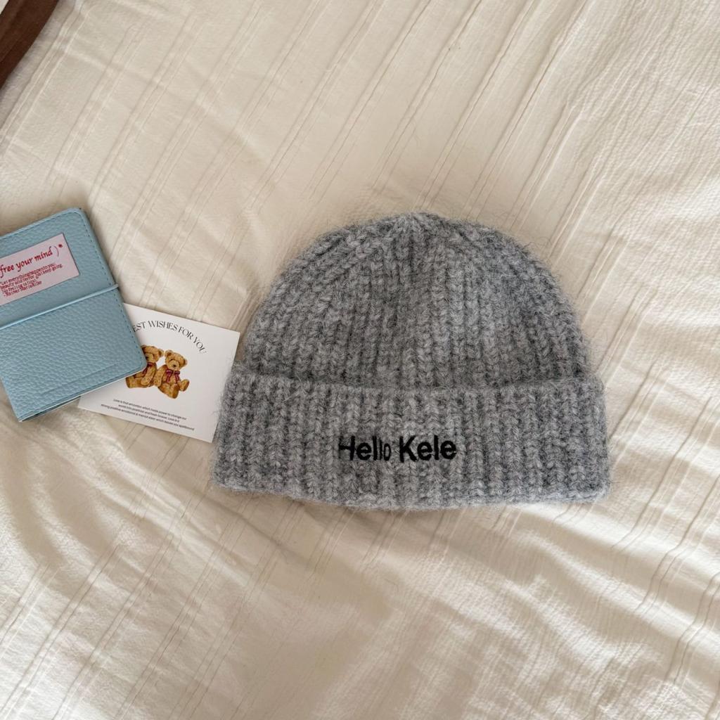 2025 New Alphabet Embroidery Fashion Hat Wool Hat Foreign Knitted Hat Premium Warm Versatile Cold Hat