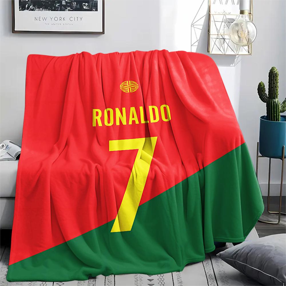 1PC CR7 Print Flannel Blanket, High Quality All Seasons, Home Decor, Warmth and Comfort, Perfect for Christmas Gifts