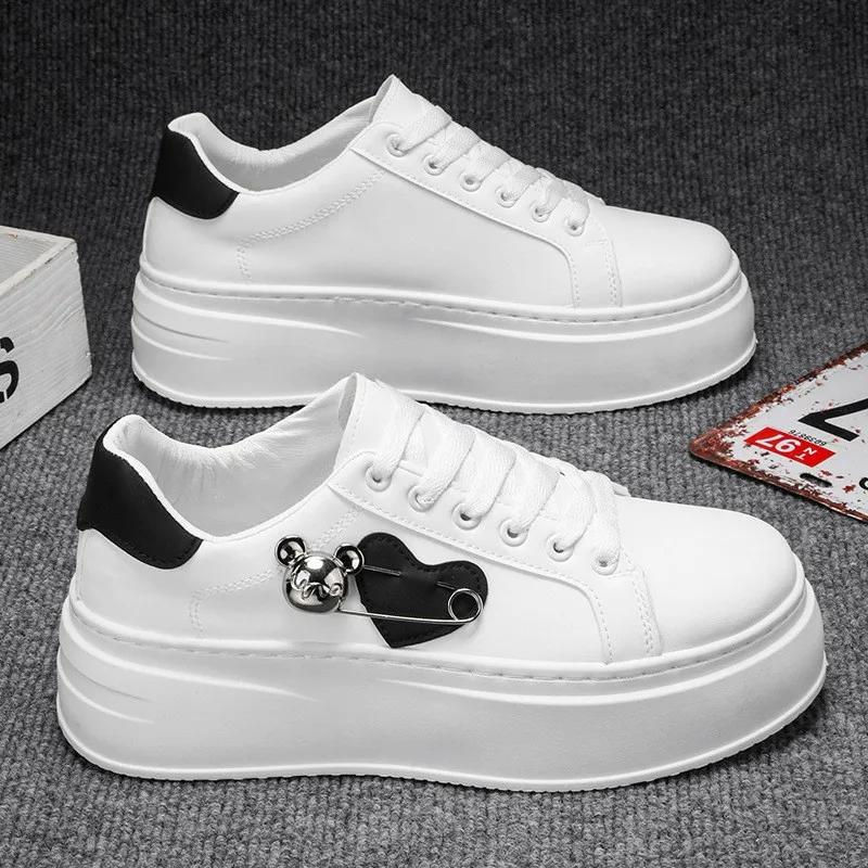 Spring Autumn New Breathable Men's Sneakers Fashionable and Versatile Casual Shoes Thick soled Height Increasing Running Shoes