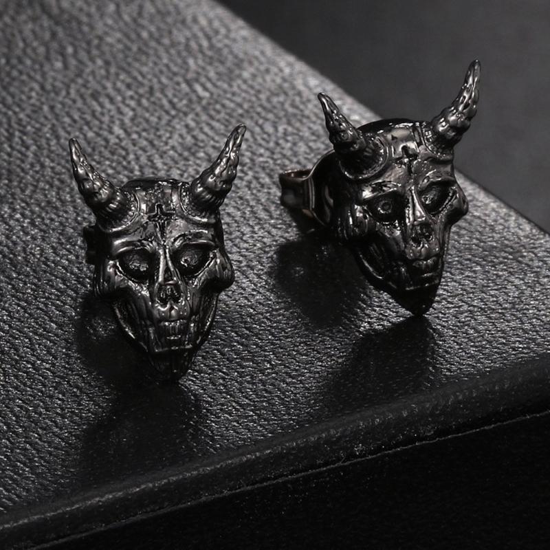 Fashionable Gothics Punks Styles Skull Studs Earrings Vintage Sturdy Alloy Fashion Jewelry for Craft Enthusiasts