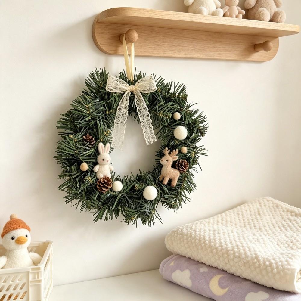 Realistic Artificial Green Pine Wreath Green Christmas Door Wreath Outdoor Front Door