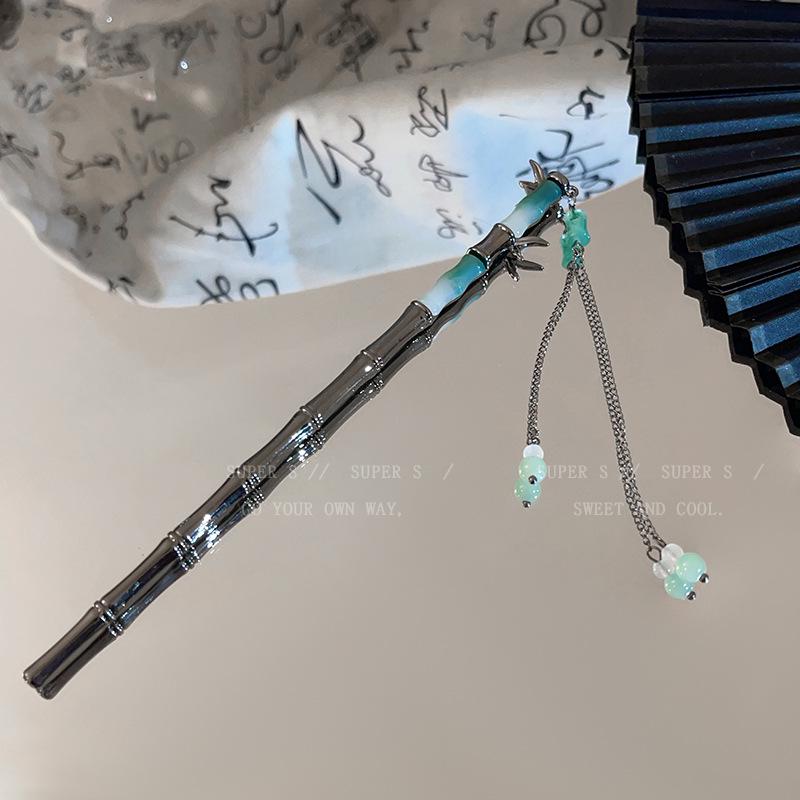 Four Seasons Chinese Tassel Hairpin: Ancient Style Hanfu with Fresh Pearl and Jiangnan Classical Cheongsam Hair Accessory