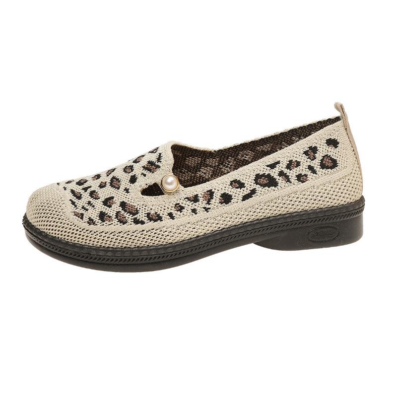 

Мода 2025 Горячая Распродажа Новые Сетчатые Женские Вулканизированные Туфли Уличные Слипоны Дышащие Женские Кроссовки Жемчужная Мягкая Подошва Женские Повседневные Туфли 41 покинуть белый