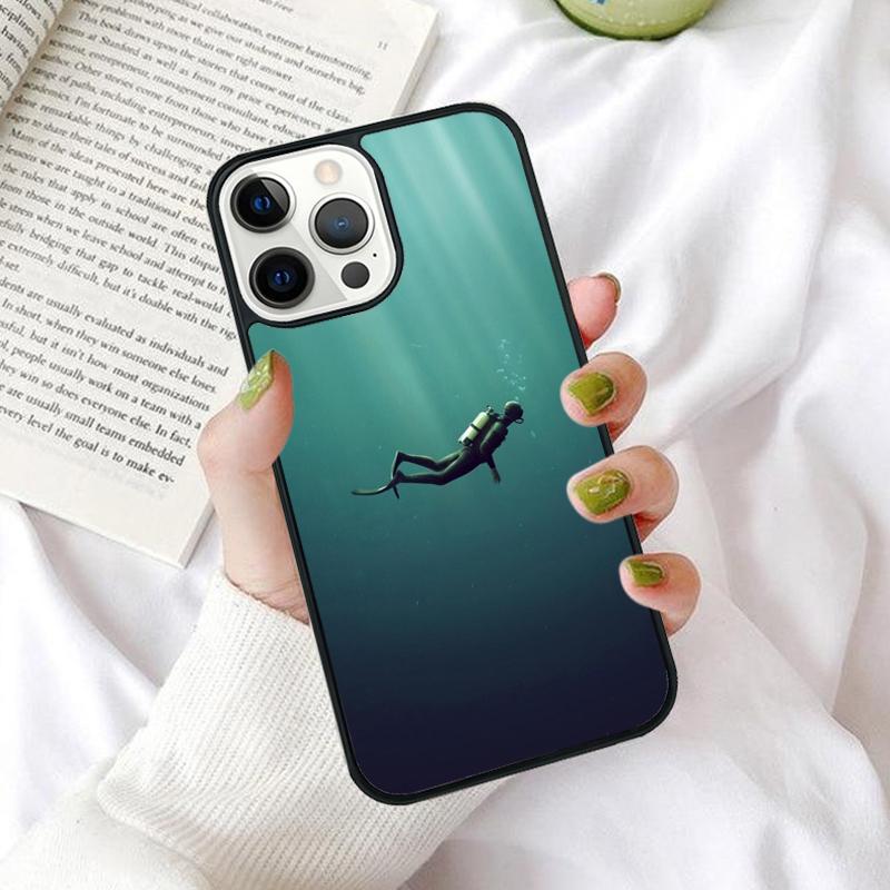 Dive Scuba Diver Shark Diving Phone Cases for iPhone 17 Air 16 15 14 12 13 PLUS 11 PRO MAX Back Cover Fundas