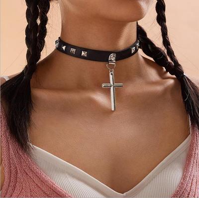 Punk Style Retro Rivet PU Leather Choker Necklace