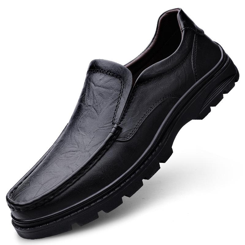 

Деловая повседневная кожаная обувь большого размера осень мужская обувь с ручной царапиной обувь на одной педали с мягкой подошвой мужская обувь 38 чёрный