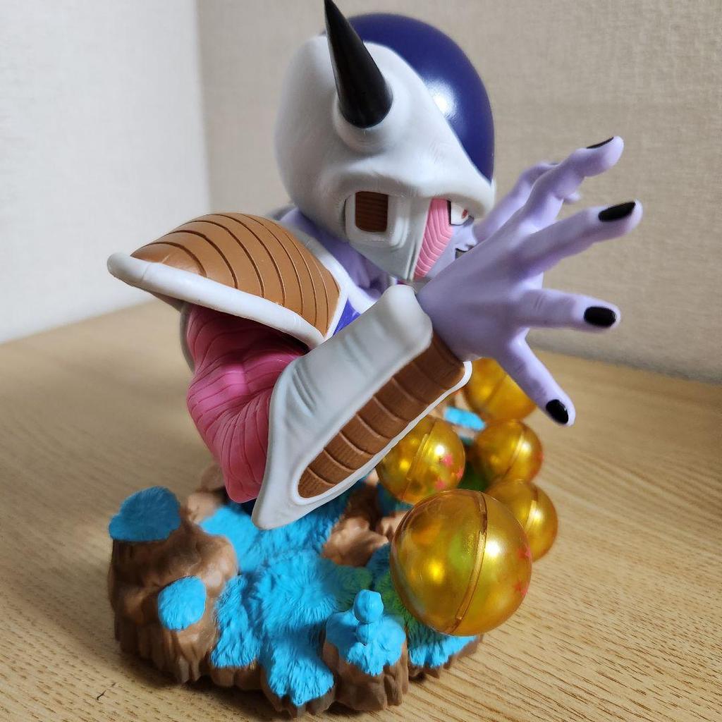 [USED] Dragon Ball Frieza figure