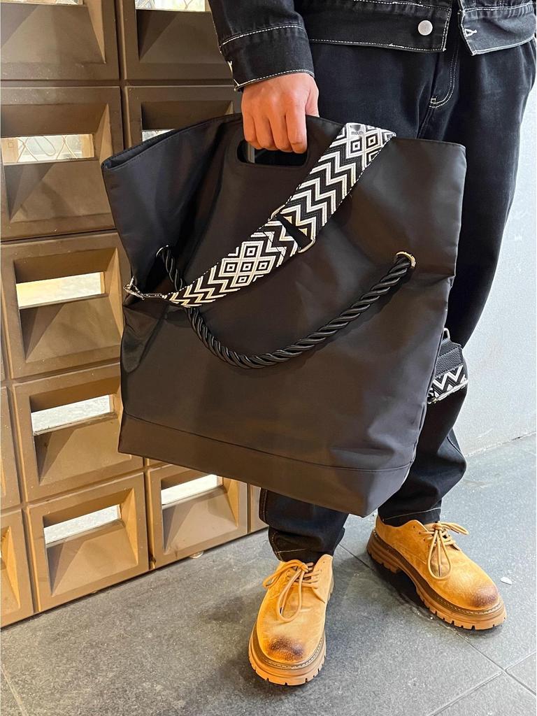 Men's Black High-End Large Capacity Tote & Crossbody Sports Bag