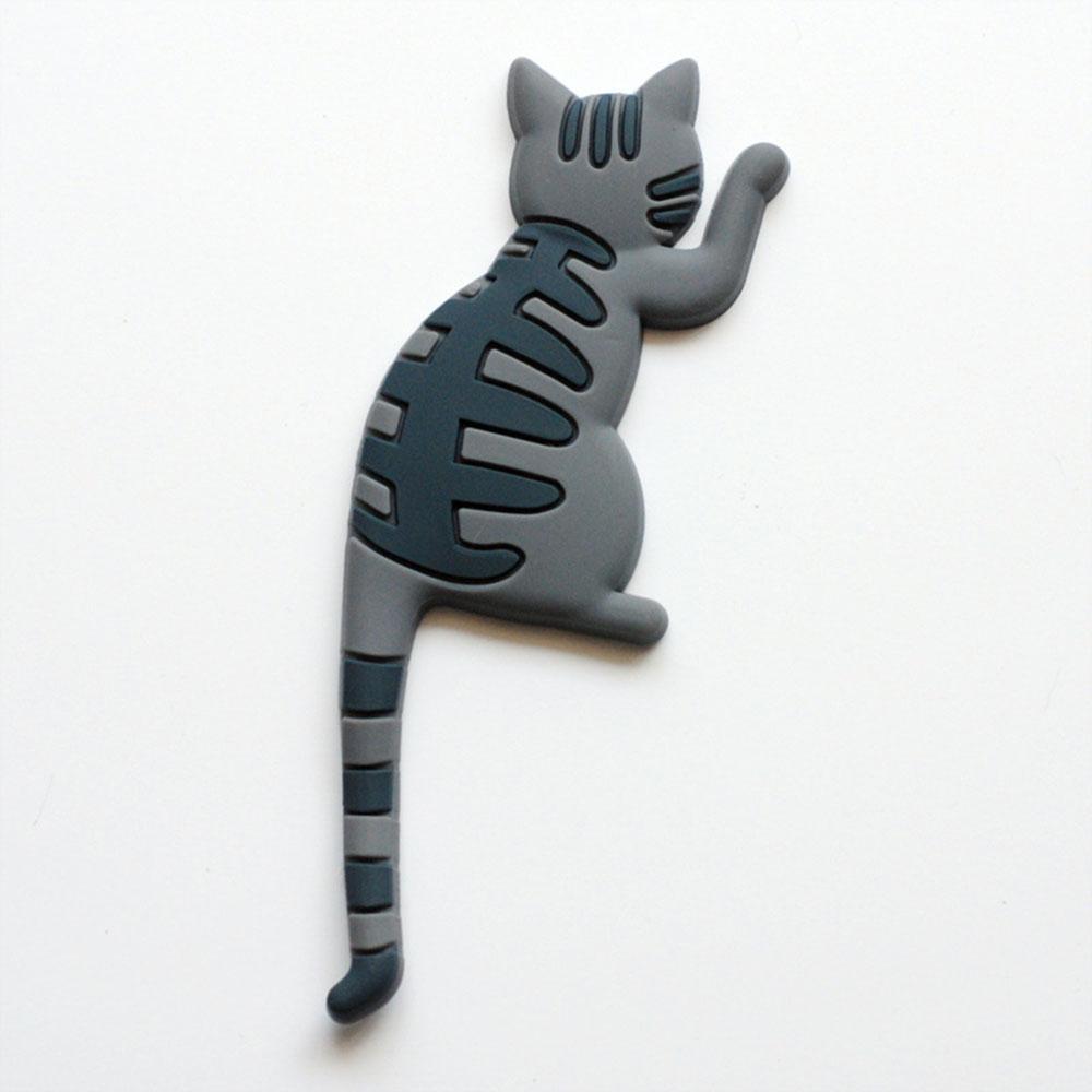 Japanese Cat Cartoon Design Tail Hook Creative Home Decor Fridge Magnet Refrigerator Decoration Gift For Kitchen Sticker Poster