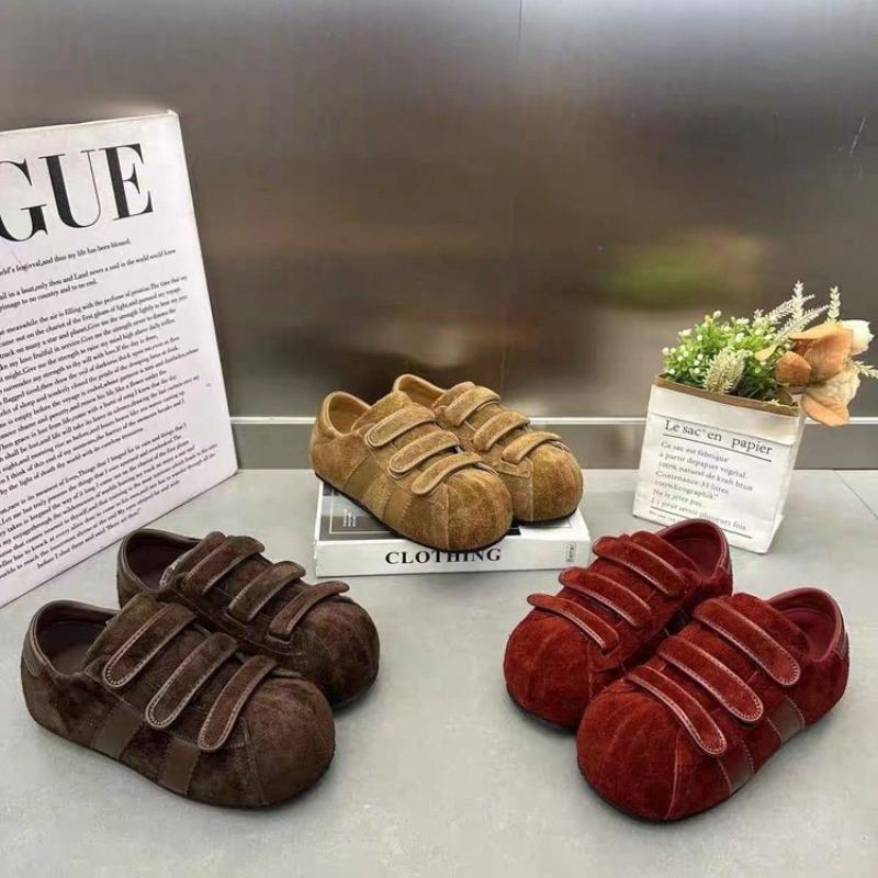 Flat bottom matte big head women's new fashion retro versatile casual Velcro sports single shoes autumn