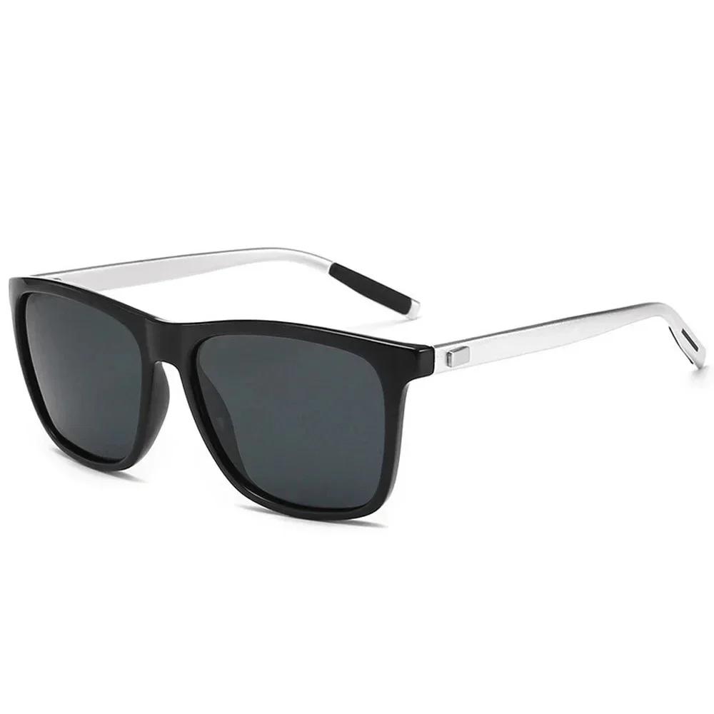 UV400 Sunglasses Men Dazzle Color Retro Designer Light Flexible Sun Glasses for Driving