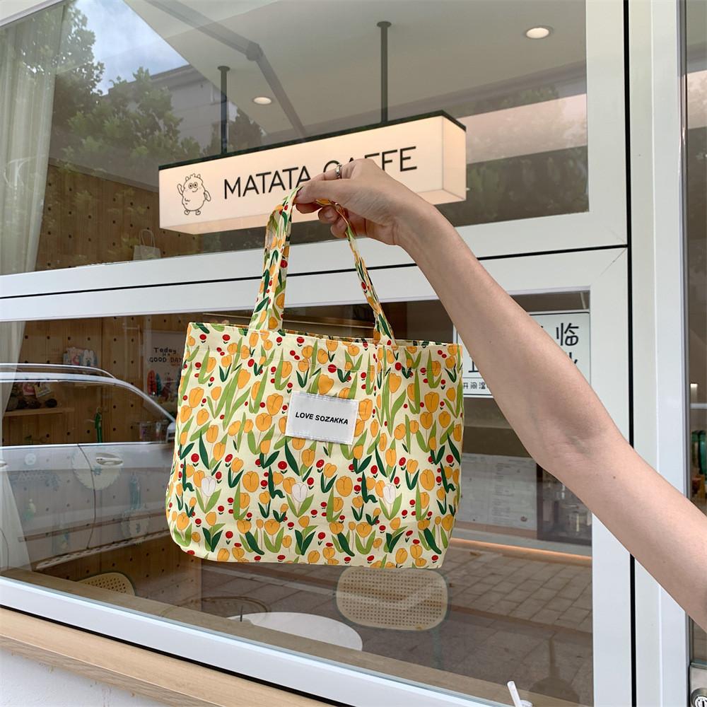 Trendy Floral Cotton Tote Bag Stylish Handheld Lunch Bag For Women In Yellow Yellow Tulip