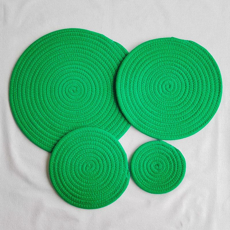 Nordic Insulated Round Cotton Woven Placemat and Coaster Set - Heat Resistant Dining Table Pad.