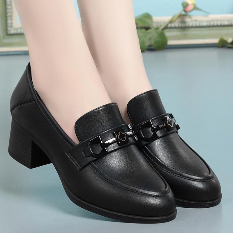 

Модные элегантные туфли из мягкой кожи, женские черные туфли на платформе, весна-осень 2024, удобная обувь для работы в офисе, повседневная обувь для мам 36(Foot23cm)