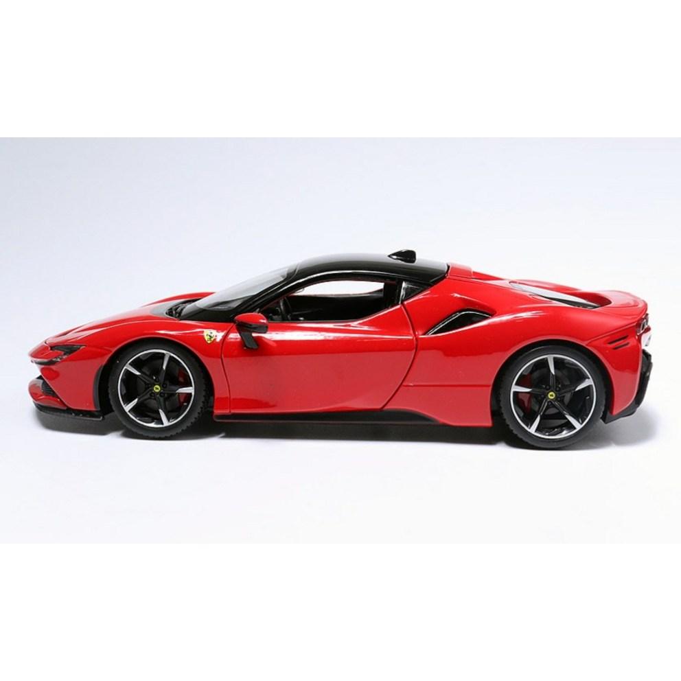 Bburago 1:24 Scale Ferrari SF90 Stradale Diecast Car Model, Red