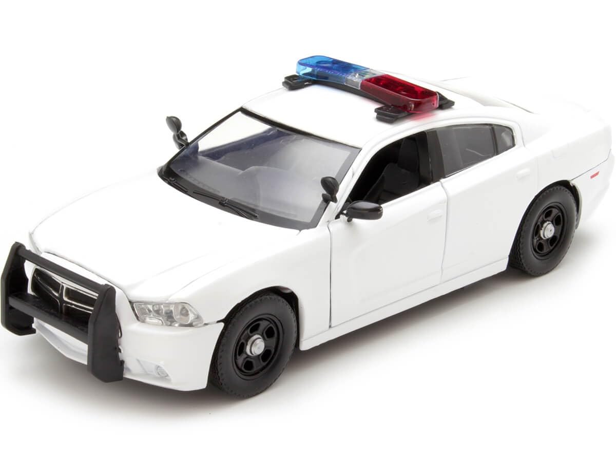 

Motormax 2011 Dodge Charger Pursuit Полицейская машина Белая мигающая световая панель Передние и задние фары Два звука Масштабная литая модель автомобиля 1/24