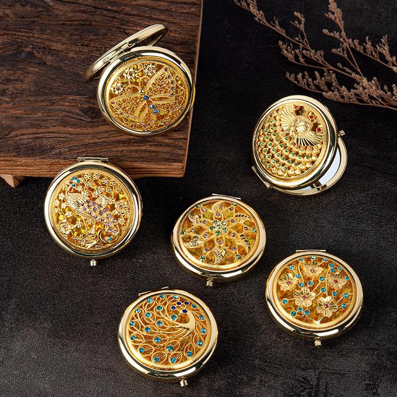 Retro Gold 6.5CM Makeup Mirror, Handheld Mirror, Portable European- Patterned Mirror, Small Gift Mirror
