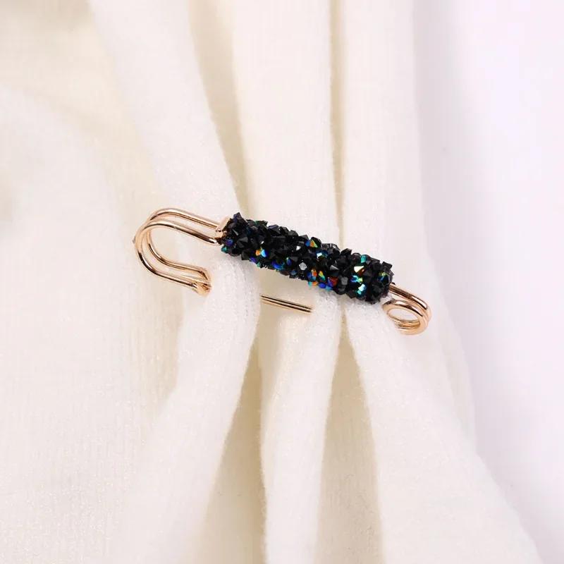 Crystal Brooches Waist Buckle Cardigan Jeans Anti-fade Brooch Pins Women Sweater Coat Anti Fall Pearls Clothes Pin Decoration