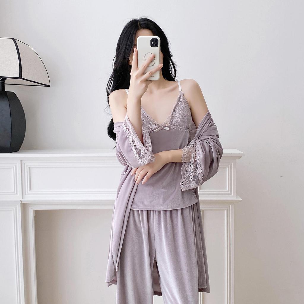 Damen-Cami-Set aus goldenem Samt, Hose und Morgenmantel - Spitzendetail, Herbst/Winter-Homewear, Geeignet für Outdoor-Bekleidung.