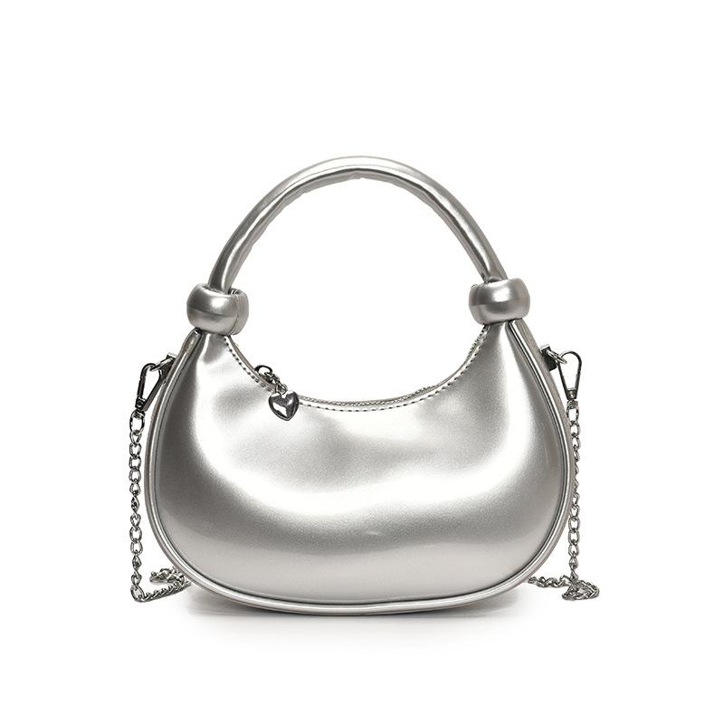 Trend wholesale fashion simple personality patent leather portable dumpling bag casual versatile commuter chain messenger bag women