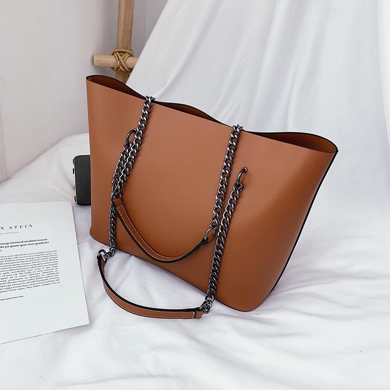 

Women s 2025 Soft PU Large Capacity Crossbody Tote Shoulder Handbag - European & American Fashion коричневий