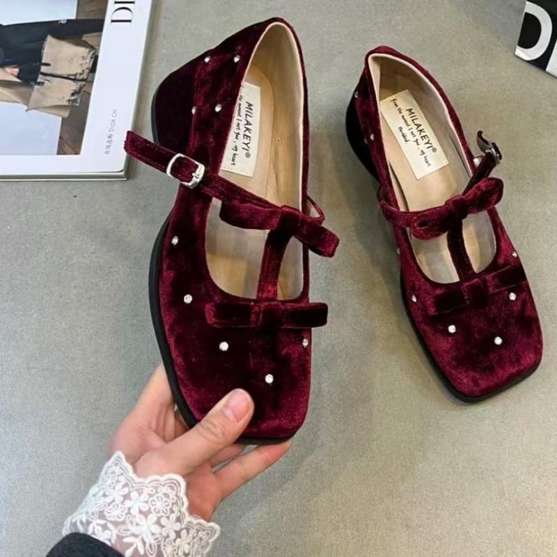 

Модные женские туфли на массивном каблуке, весенние, с квадратным носком, с мелким вырезом, замшевые, с кристаллами, с бантом-бабочкой, нескользящие, на низком каблуке 40 вино красного