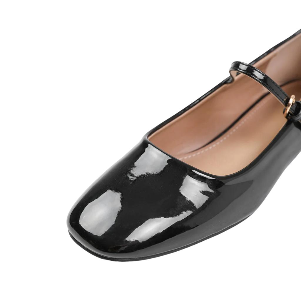 Where's That From Womens/Ladies Minsk Patent Leather Buckle Detail Low Heel Pumps